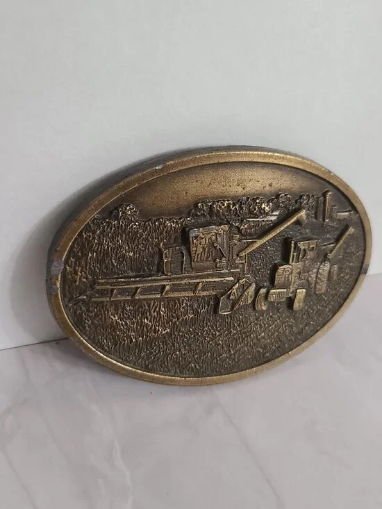 Brass Belt Buckle Bergamot Vintage 1977 Farming Combine Made USA - Picture 3 of 10